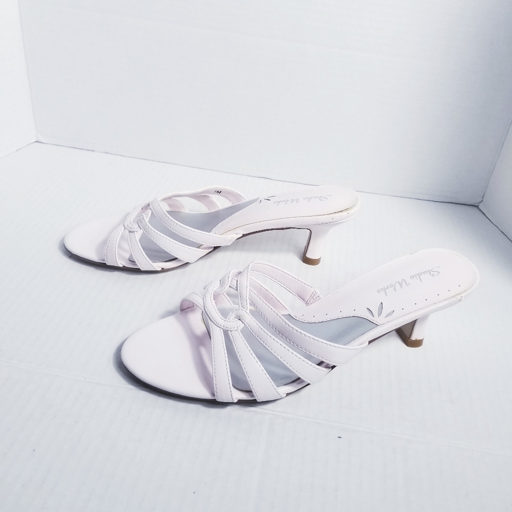 STUDIO WORKS LIGHT PINK SMALL HEEL SIZE 7
